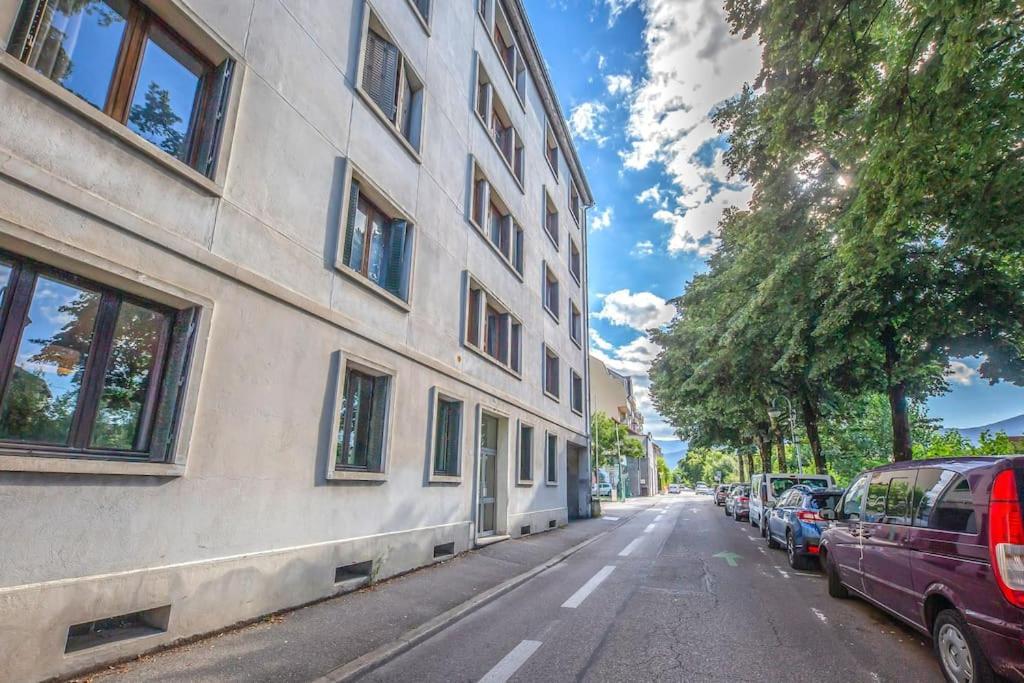 Appartement Au Bord De La Leysse A Chambery Ngoại thất bức ảnh
